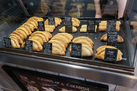Truffles Bakery photo 3